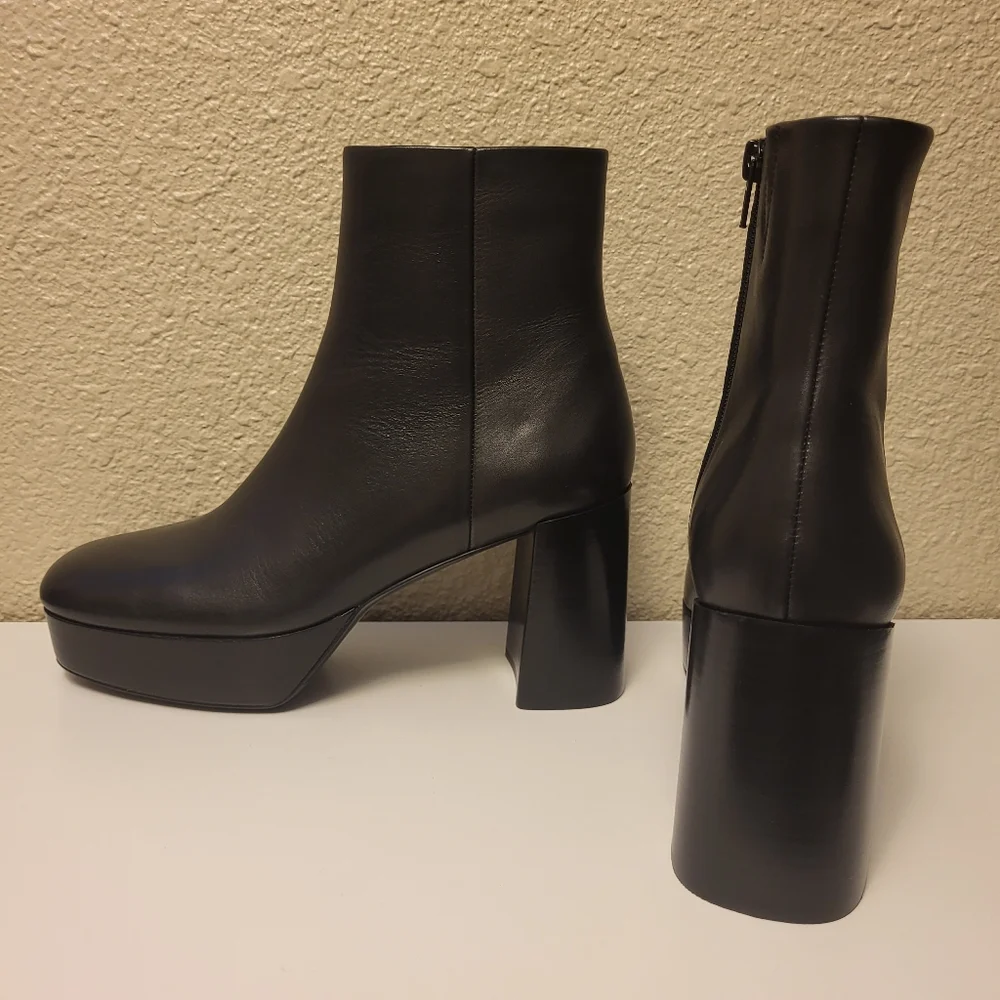 NWOB Vaneli Black Valeke Heeled Booties Size 10N